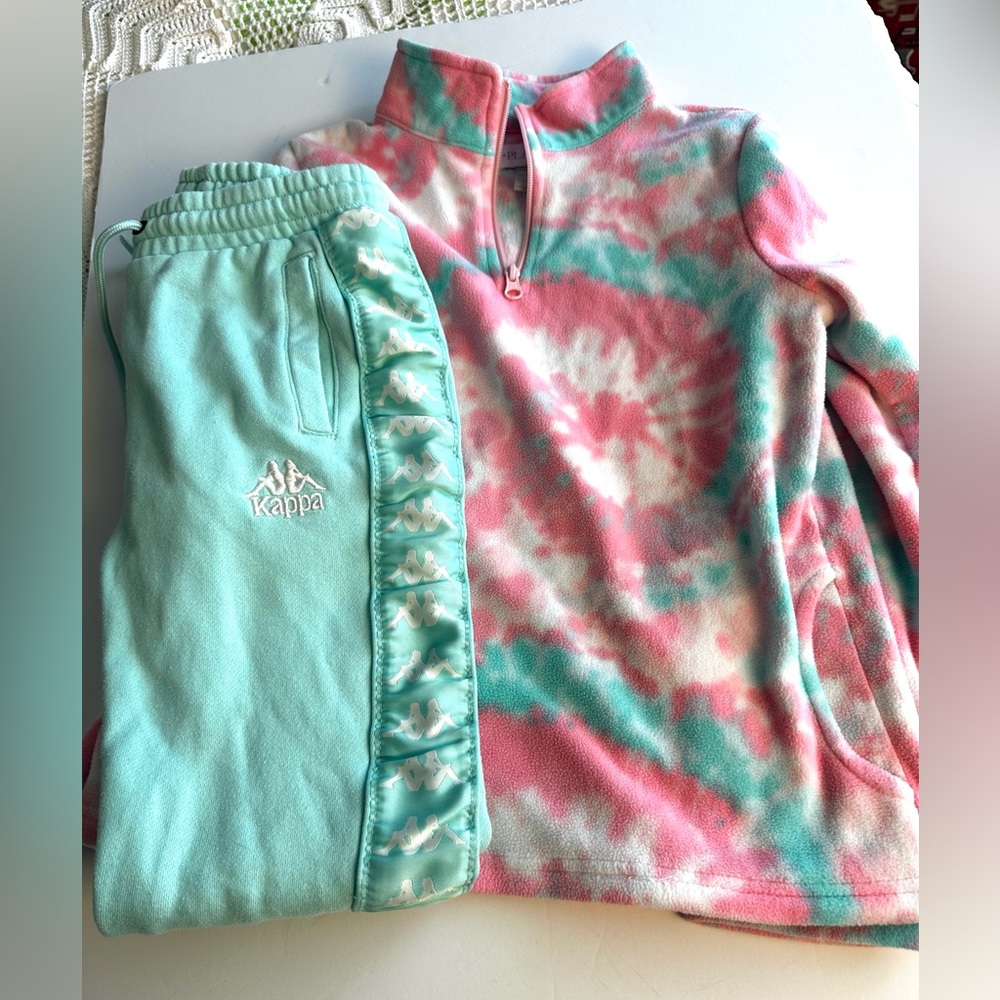 Teal Tie-Dye Top and teal sweatpants set, size 10Y (10 to 12Y)